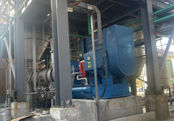 圖1-1 壓縮機(jī)1現(xiàn)場(chǎng)圖